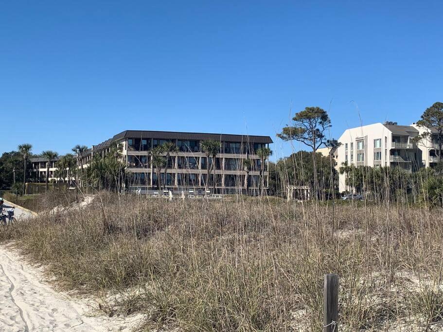 Beach Happy!-Nice Ocean View Hilton Head Villa Гілтон-Гед-Айленд Екстер'єр фото